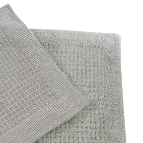 Ecolux Luxuriously soft and highly absorbent Green Bath Mat
