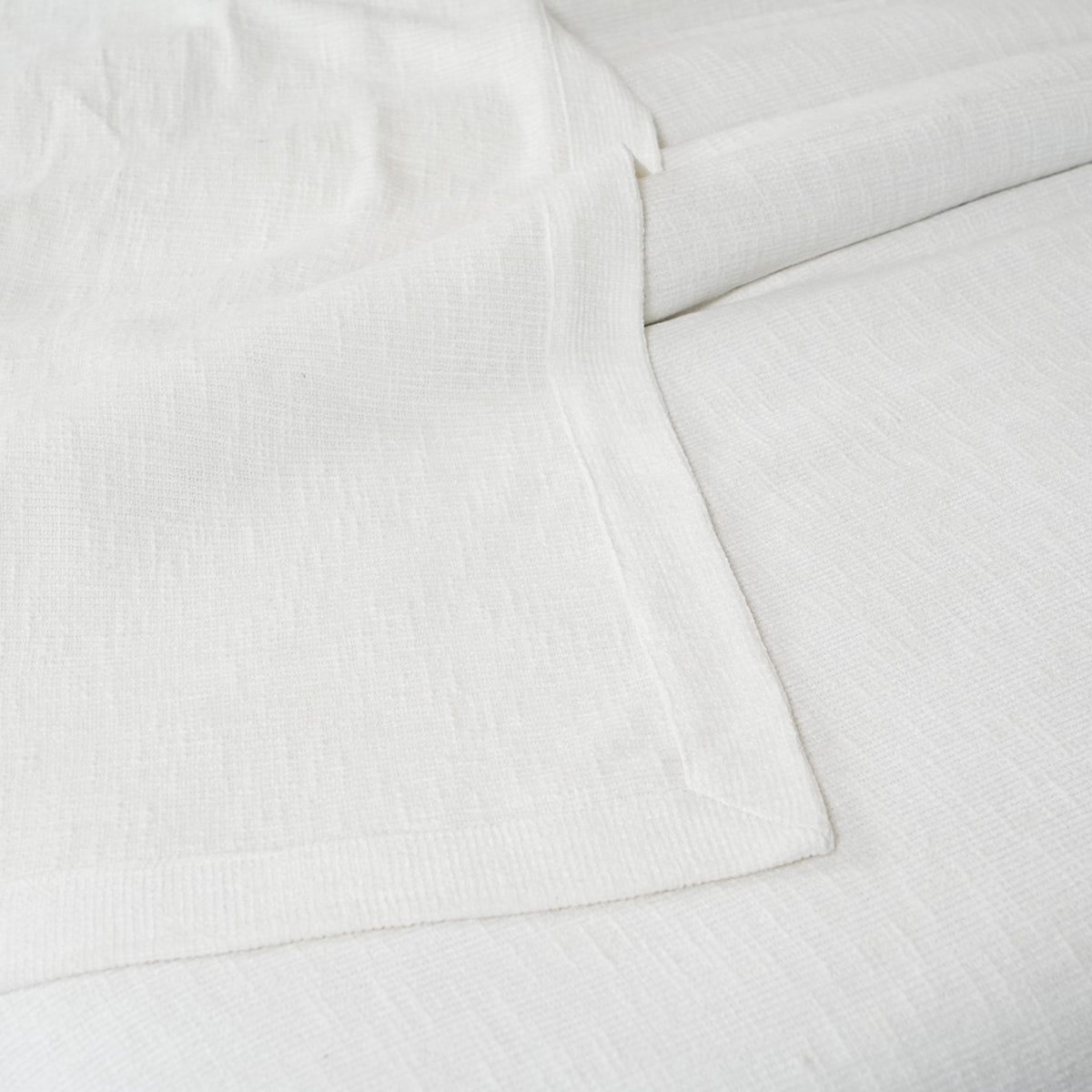 Tranquil Essence Burb Slub Viscose Blend Weaved Off White Bed Cover