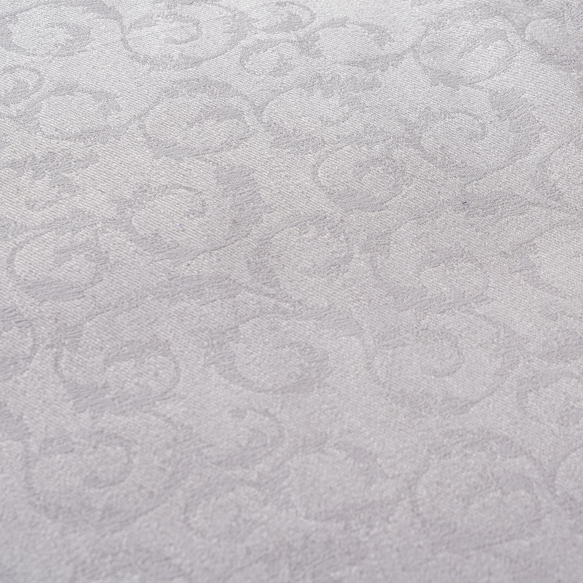 Acanthus Serenity Leafy Scroll Woven Jacquard Bed Cover