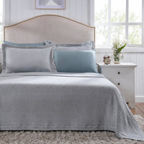 Classical Ornate Acorus Bliss Blend Cotton Bed Cover Blue