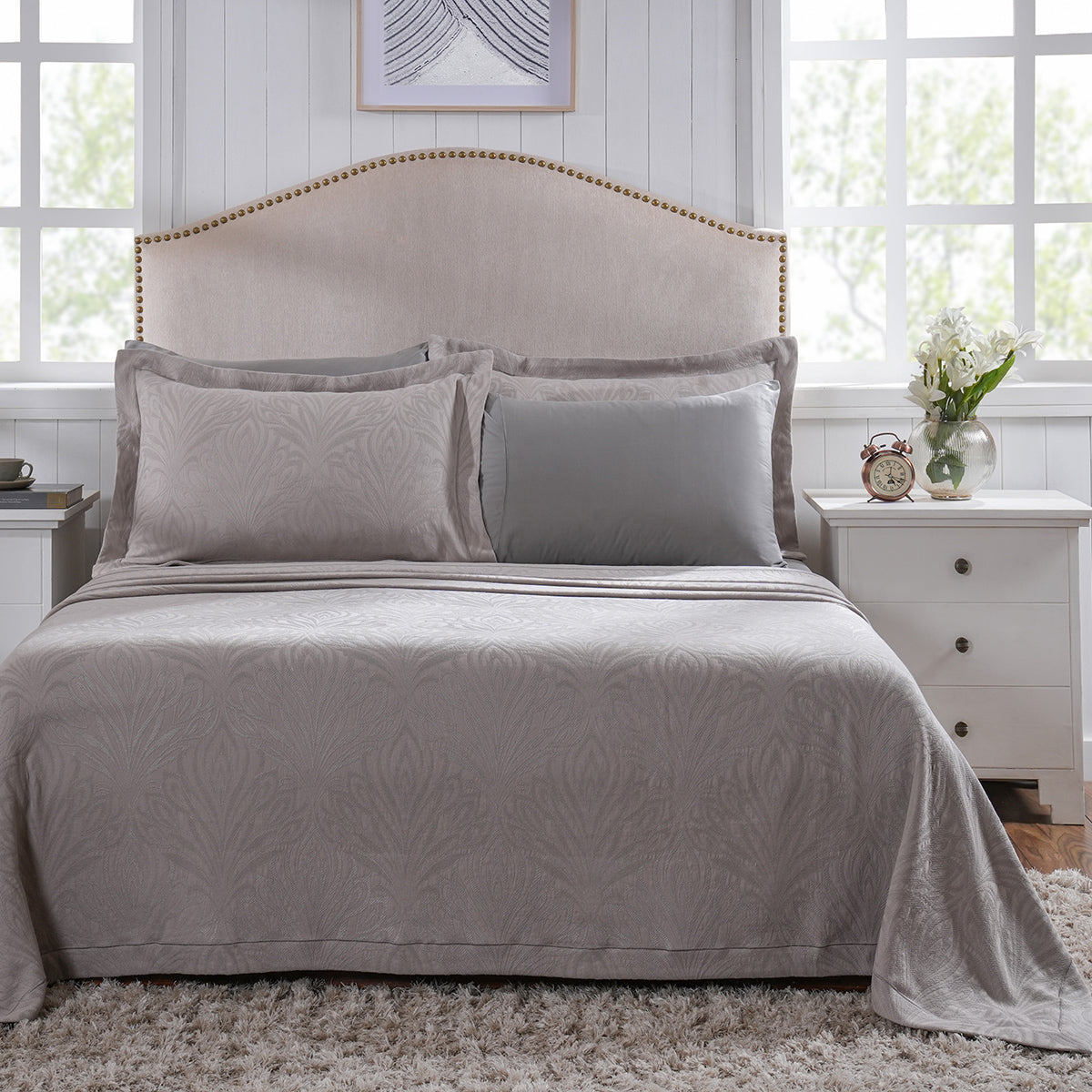 Classical Ornate Acorus Bliss Blend Cotton Bed Cover Neutral