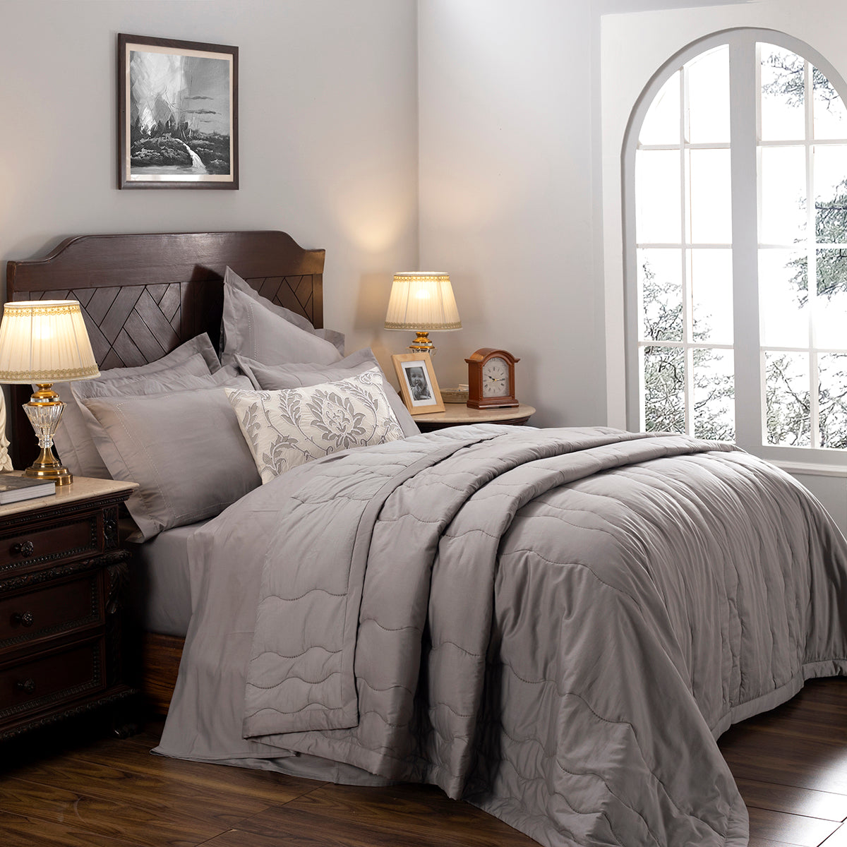 Nostalgic Attire Eiderdown 8PC Quilt/Quilted Bed Cover Set