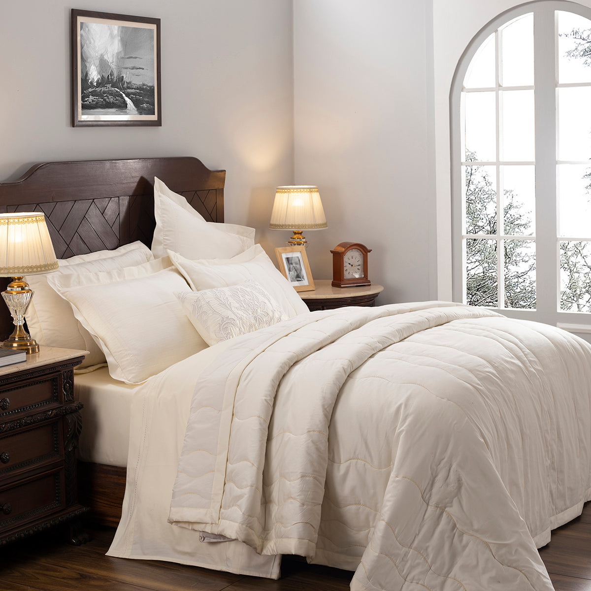 Nostalgic Attire Eiderdown 8PC Quilt/Quilted Bed Cover Set