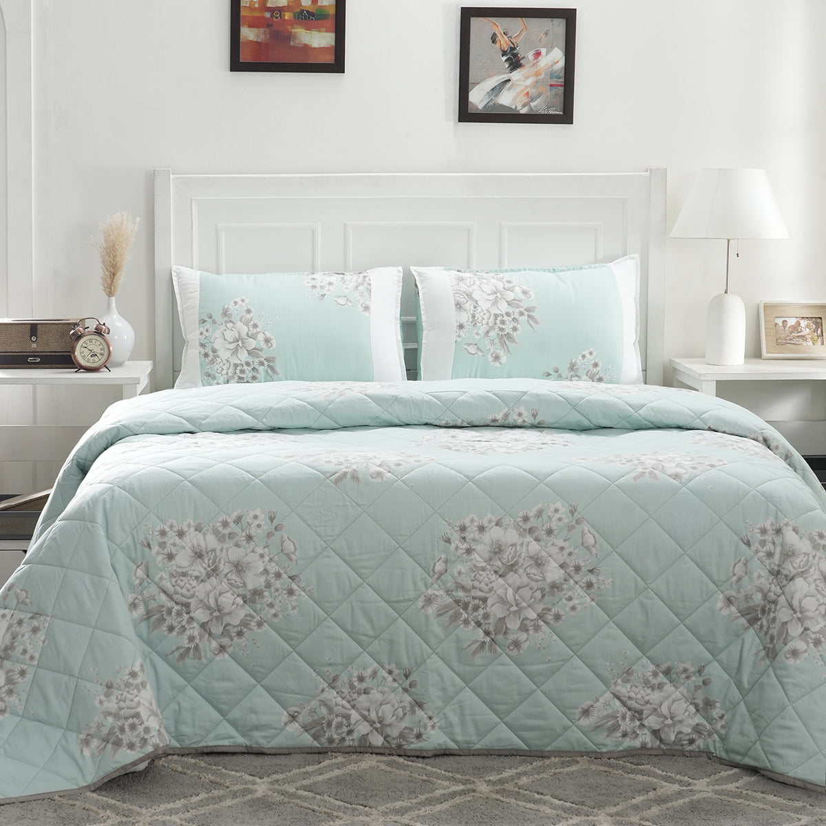 Royal Botanic Bloom Flora Aqua 4PC Quilt/Quilted Bed Cover Set