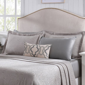 Classical Ornate Acorus Bliss Blend Cotton 8pcs Bed Cover Set Neutral