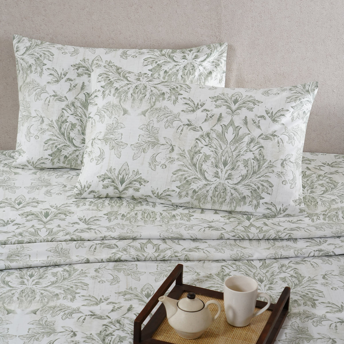 Tranquil Essence Napery Classic 100% Cotton Printed Green Bed Sheet with Pillow Case