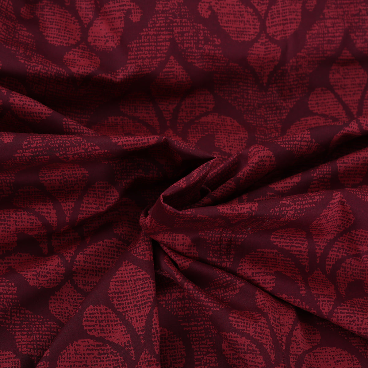 Royal Botanic Diamond Festivity 200 TC Red 100% Cotton Bed Sheet With Pillow Case