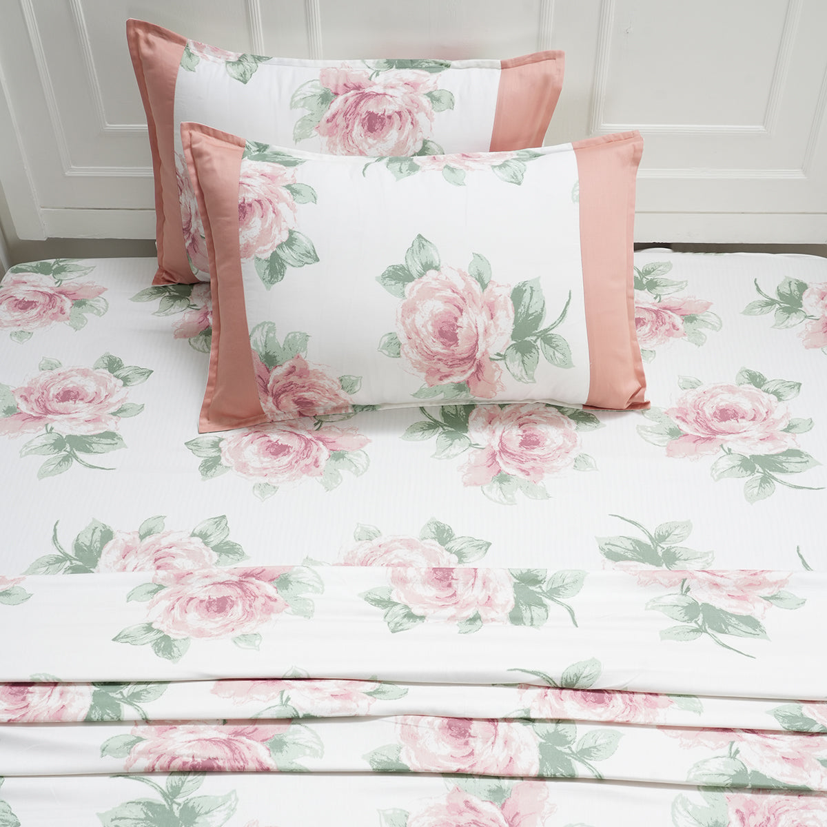 Royal Botanic 200 TC Floral Garden Pink 100% Cotton Bed Sheet With Pillow Case