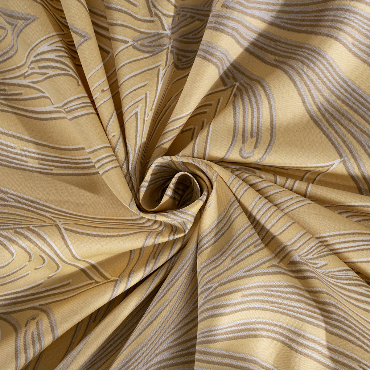 Classical Ornate Baroque Feathering Bed Sheet with Pillow Case Gold