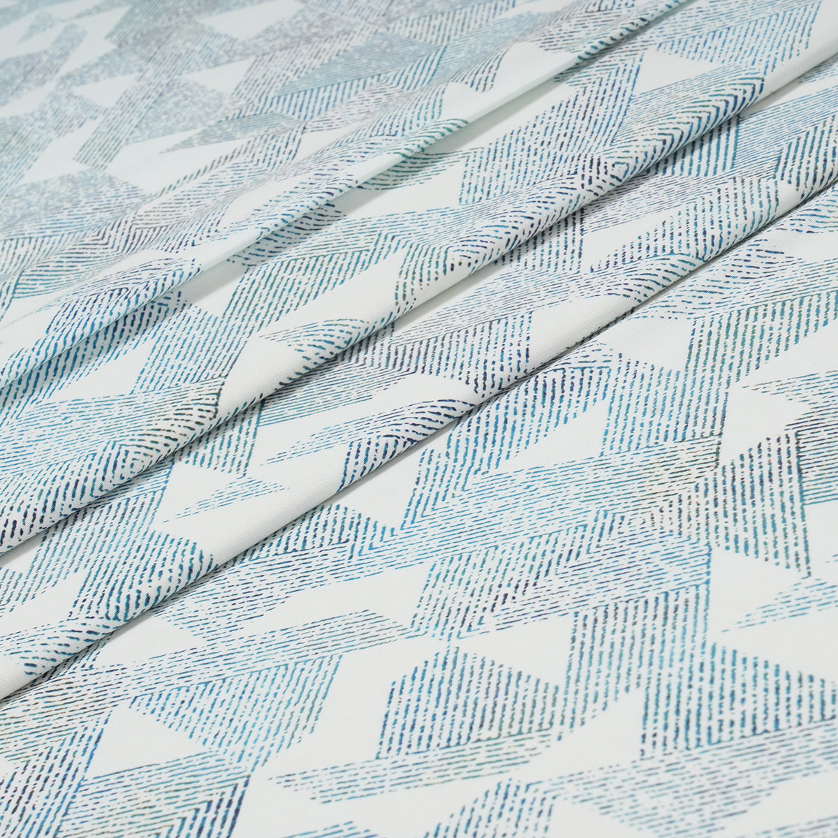 Eclectic Geo Triangle Digital Print 100% Cotton Blue Bed Sheet with Pillow Case