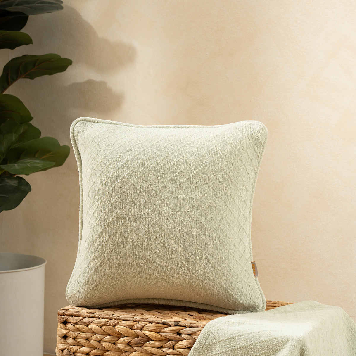 Blaize 100% Cotton Solid Weave Green Cushion Cover