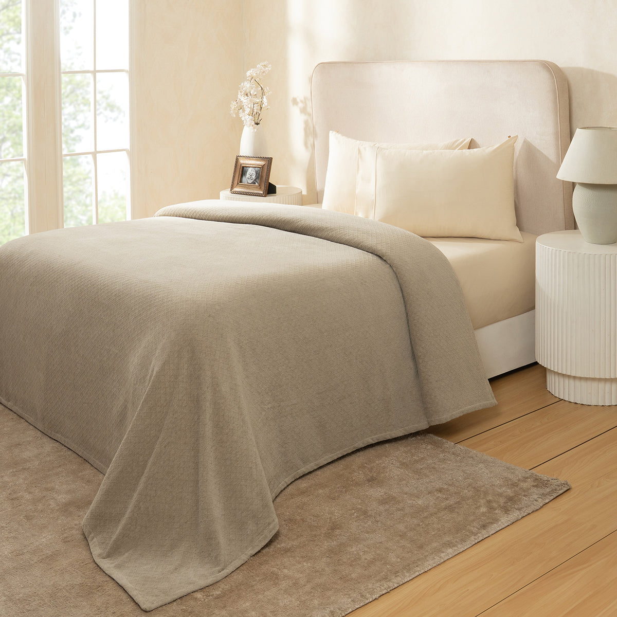 Blaize 100% Cotton Solid Weave Grey Bed Cover