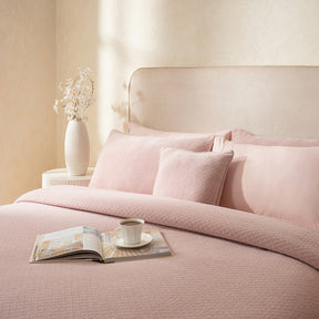 Blaize 100% Cotton Solid Weave Purple Bed Cover