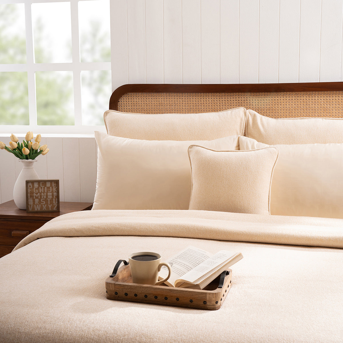 Charlotte Woven Vanilla Bed Cover /Blanket