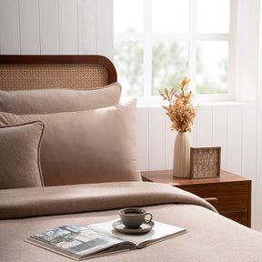 Charlotte Woven Warm Sand Bed Cover /Blanket