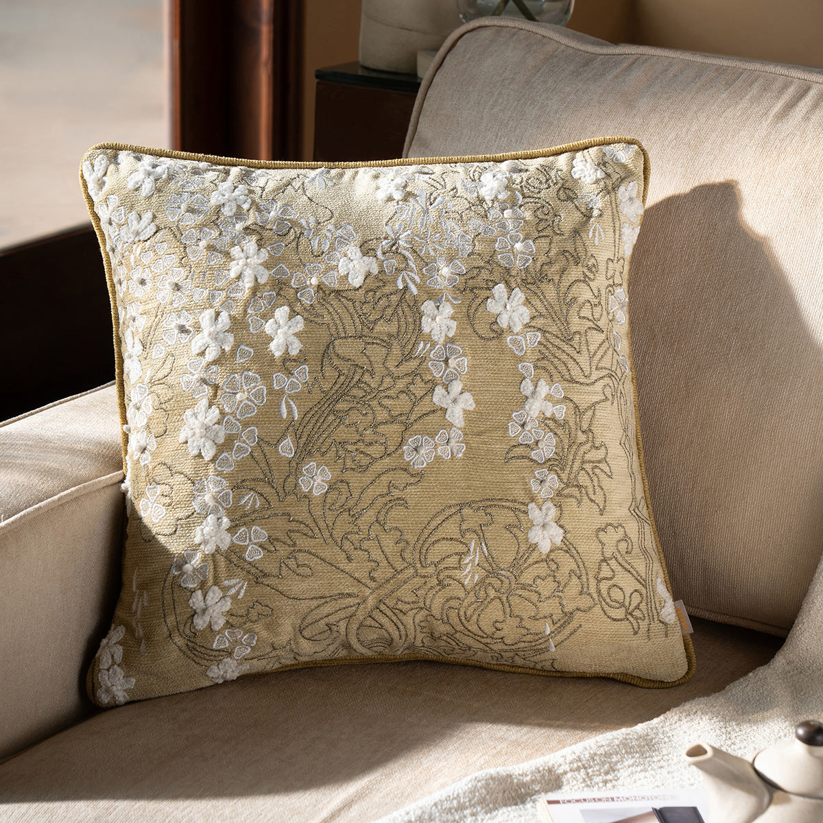 Imperial Essence Blossom Fused Willow Cushion Cover