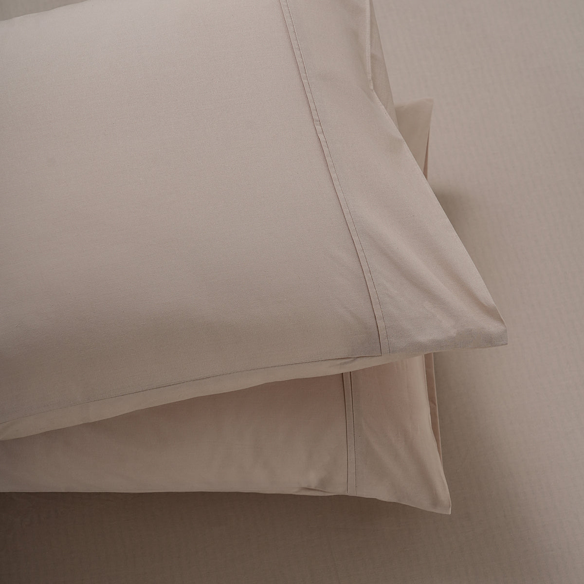 Eden Crisp & Light Weight 100% Cotton Solid Beige Fitted Sheet