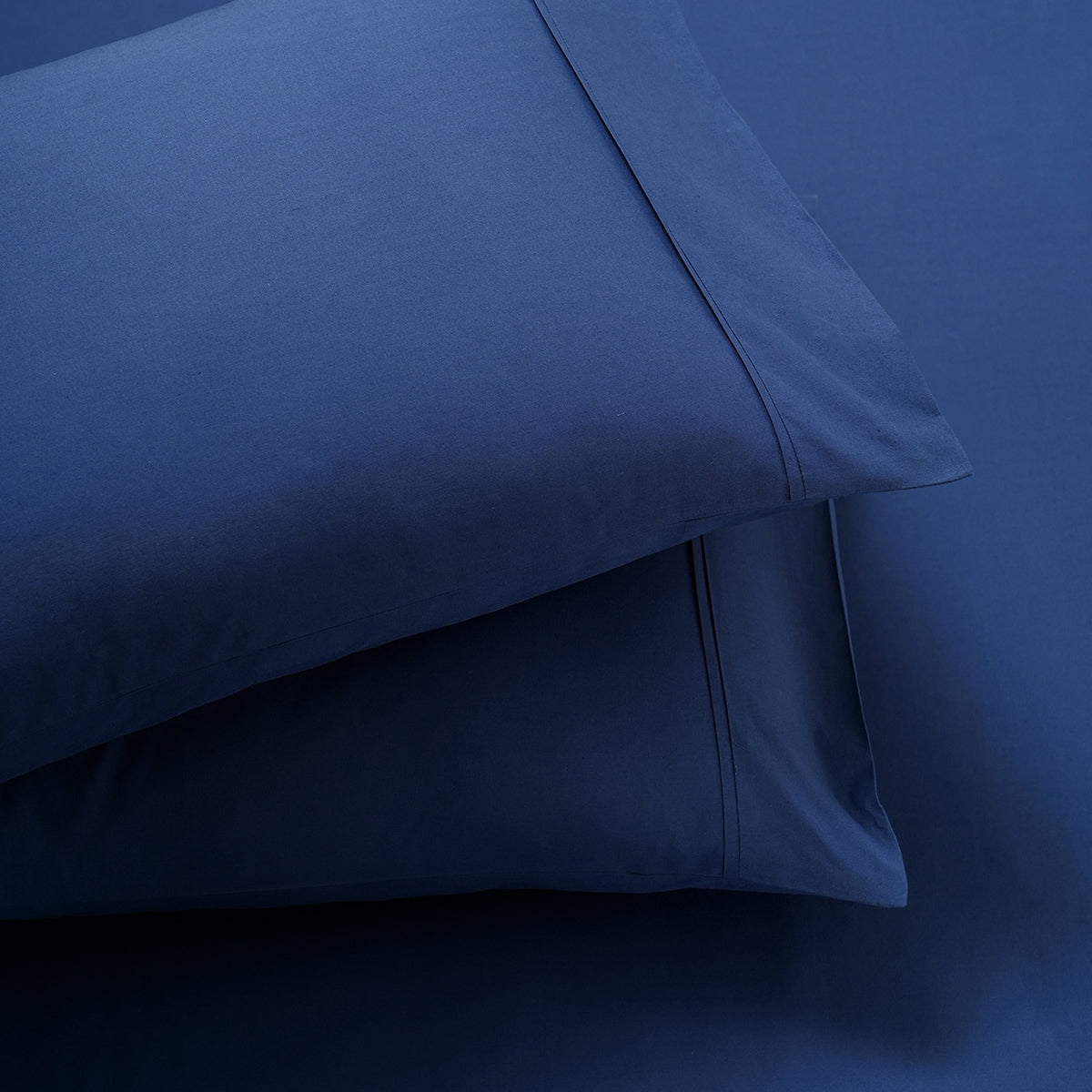 Eden Crisp & Light Weight 100% Cotton Solid Blue Fitted Sheet