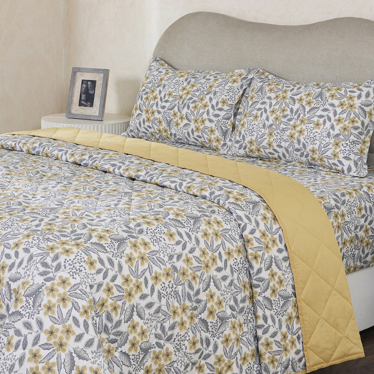 Hermosa Botanic Bloom Fleur Essence 4Pcs Yellow Quilt Set