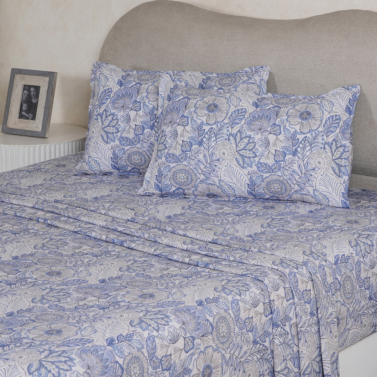 Hermosa Botanic Bloom Petaline 100% Cotton Printed Bedsheet with Pillow Case Blue Shadow