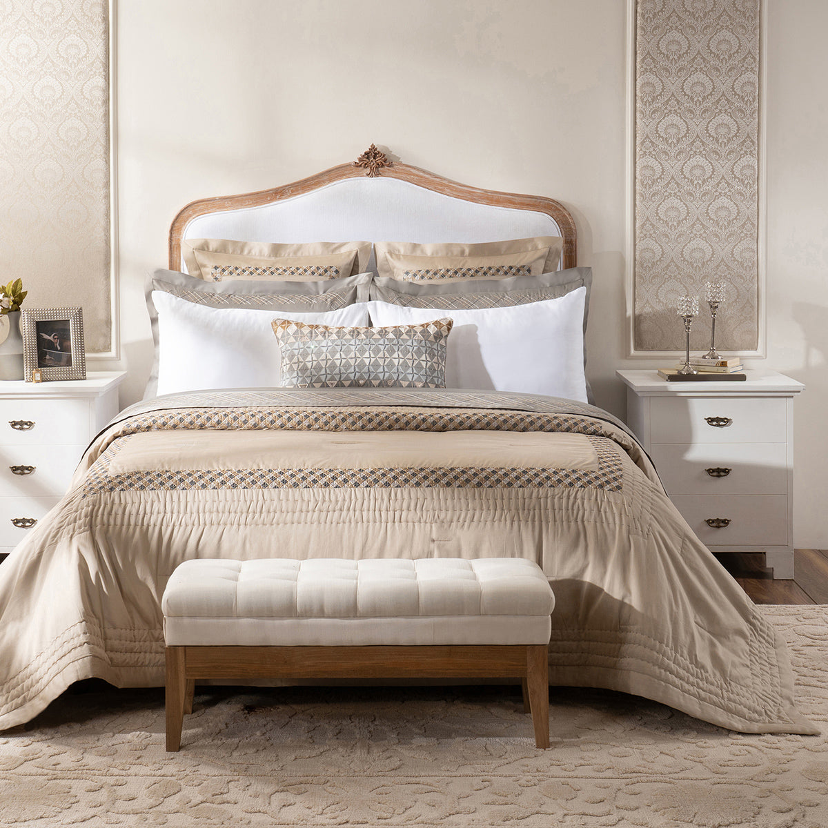 Luxe Elegance Chevron Grid 10 Pcs Quilt Set Silver Grey