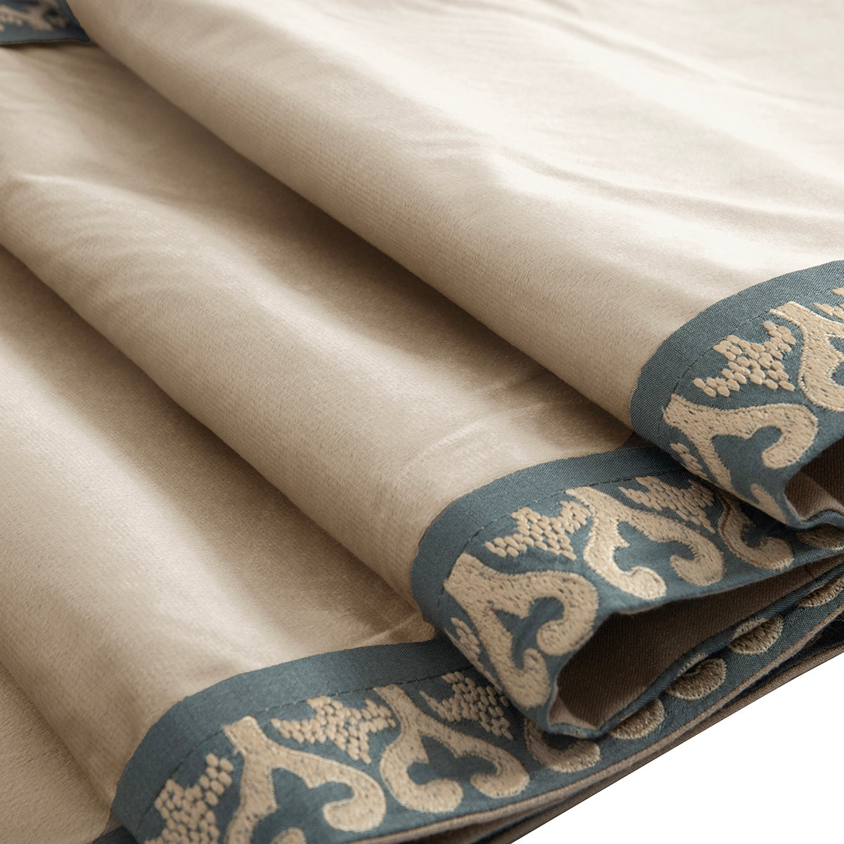 Maspar Runner Embroidered Hand Finished Regalia Beige