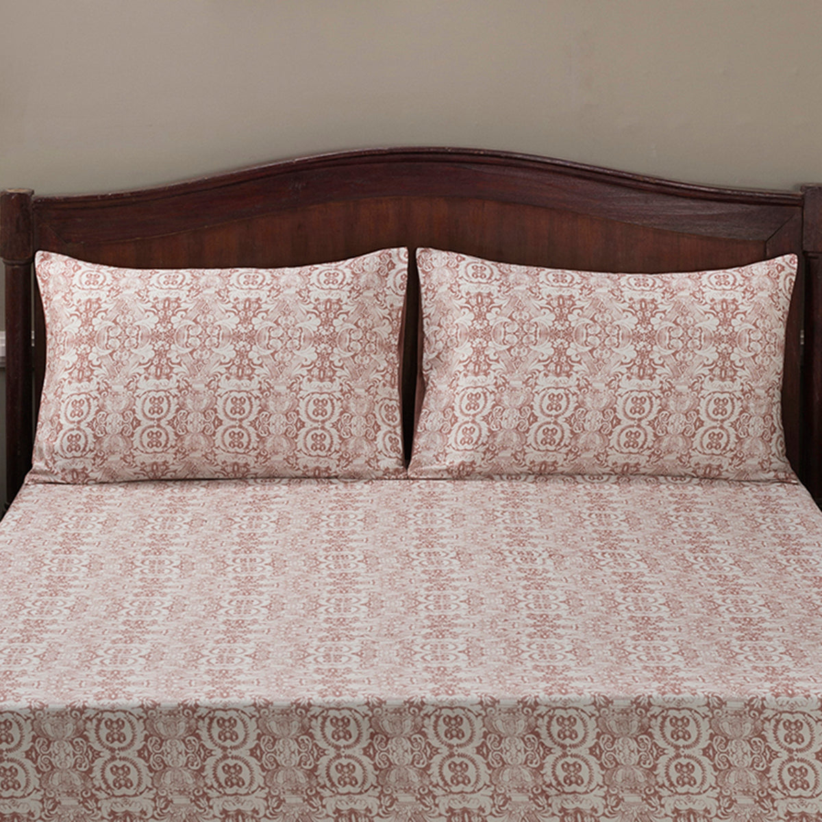 Tranquil Serenity Ellis 100% Cotton Printed Red Pillow Case Set Of 2