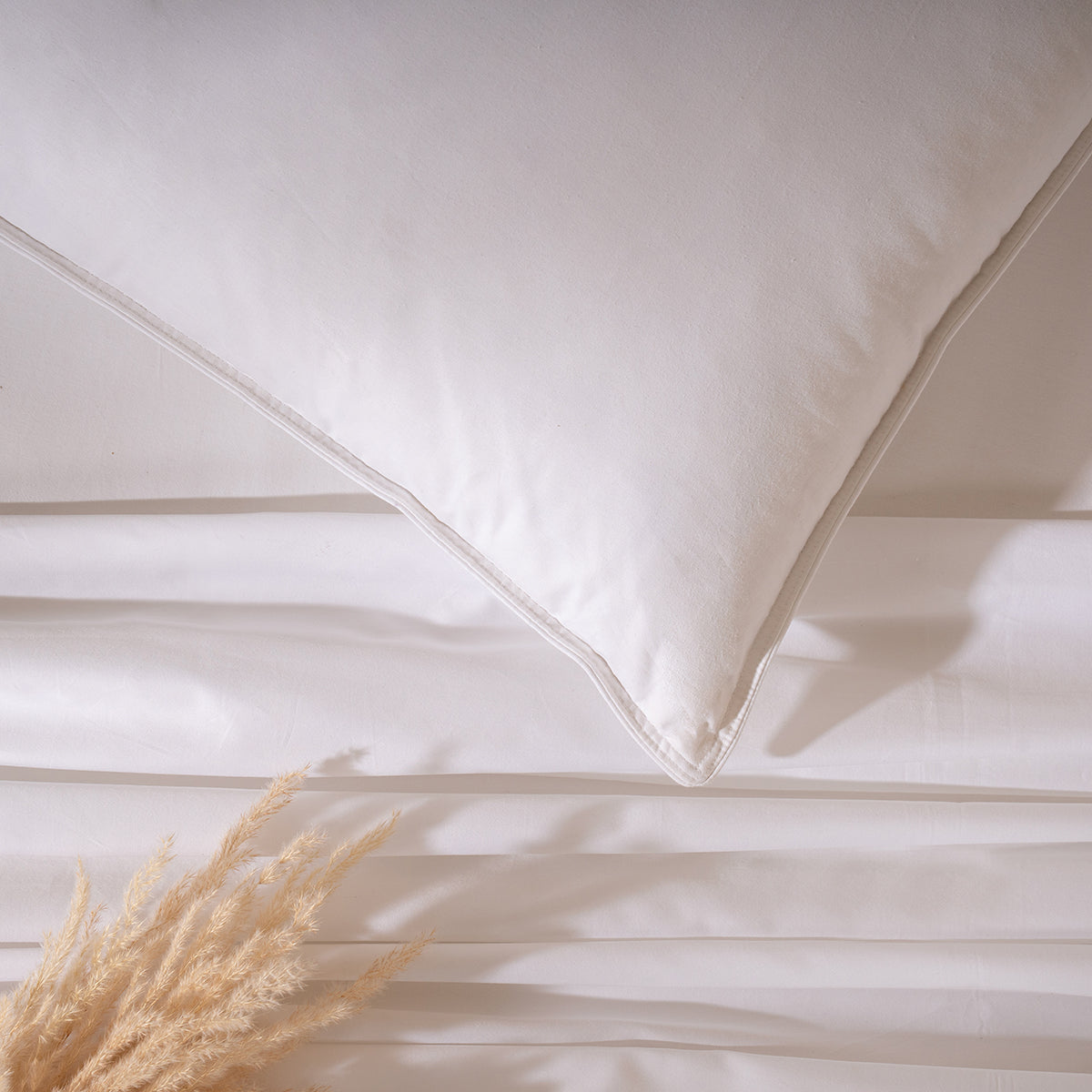 Plume Soft Cushion White 45X45 CM