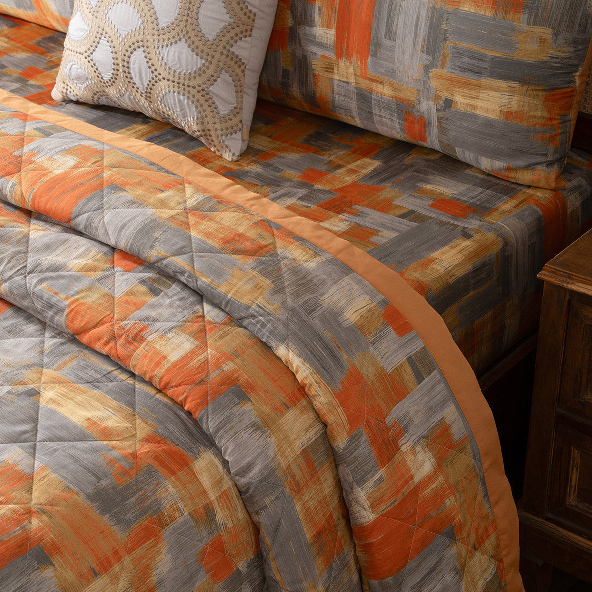 Quilt Set Ideal For Gifting Brush Strokes Quilt Set Rust