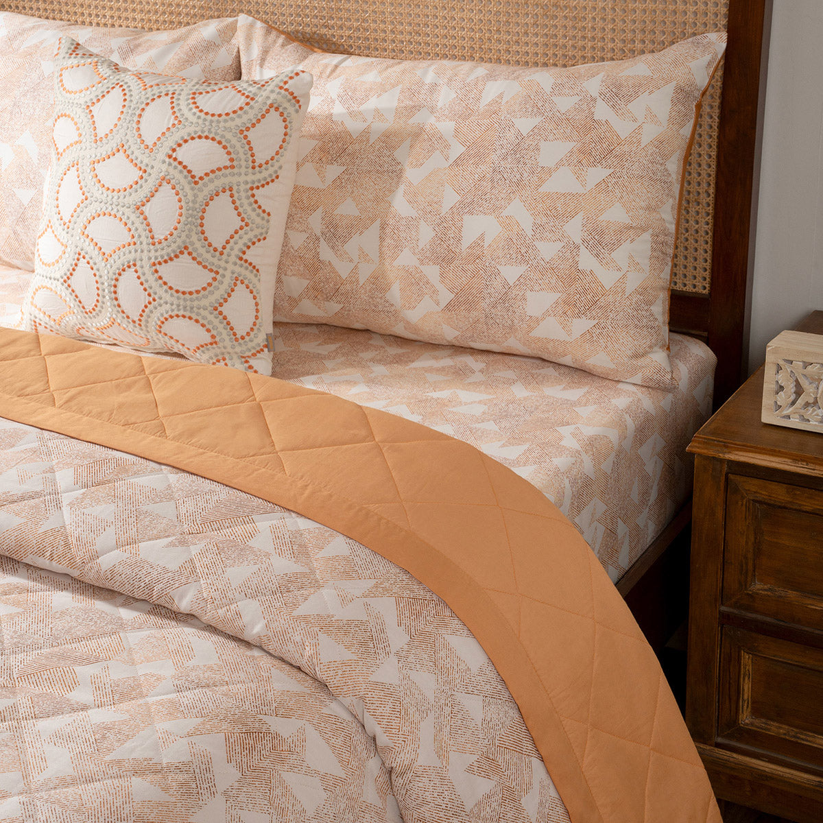 Quilt Set Ideal For Gifting Triangle Quilt Set Rust