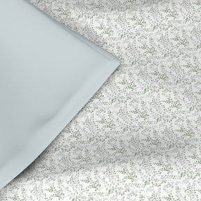 Hermosa Exotic Bouquet Foliage Neutral Quilt