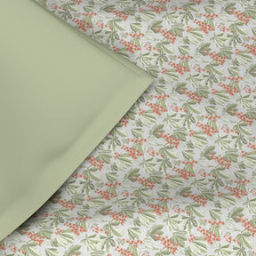 Backyard Patio Farmington Summer AC Quilt/Quilted Bed Cover/Comforter Red