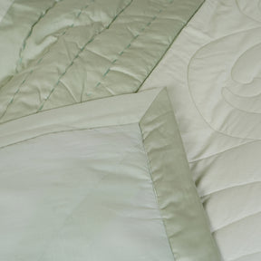 Tranquil Essence Cambric Lawn Green Summer AC Quilt/Quilted Bed Cover/Comforter
