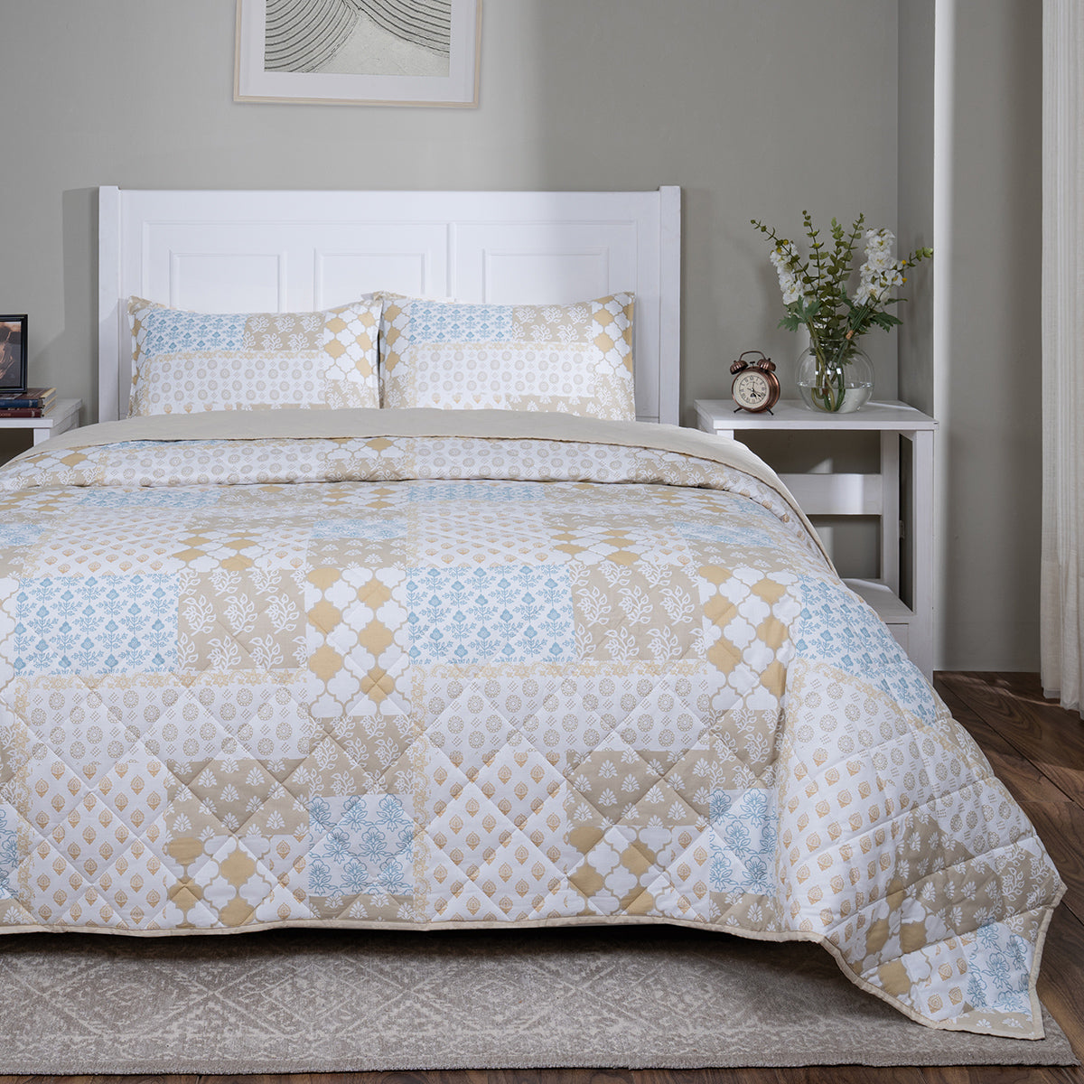 Hermosa Sensory Bloom Lennon Quilt Yellow