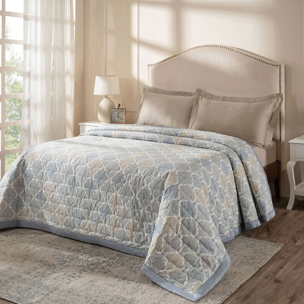 PBS Timeless Ornare Quilt/Quilted Bed Cover Blue