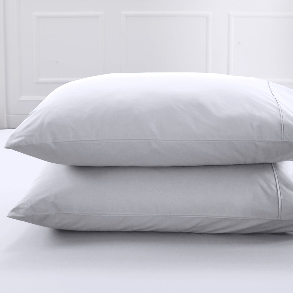 Slumber Plain Easy Care Percale 100% Cotton Tracing Grey Crisp Pillow Case Set