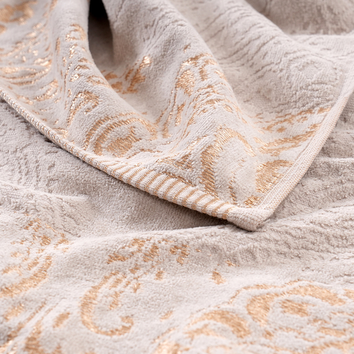 Vintage Monarch Beige Large/Beach Towel