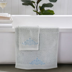 Classic Trope Embroidery 100% Cotton Towel Set Blue