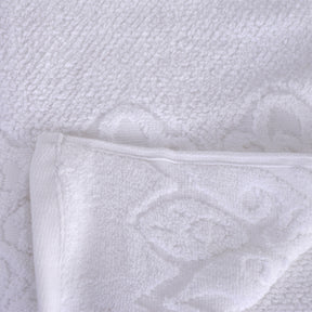 Windsor Antimicrobial Antifungal Zero Twist Fluffy Luxurious White Towel