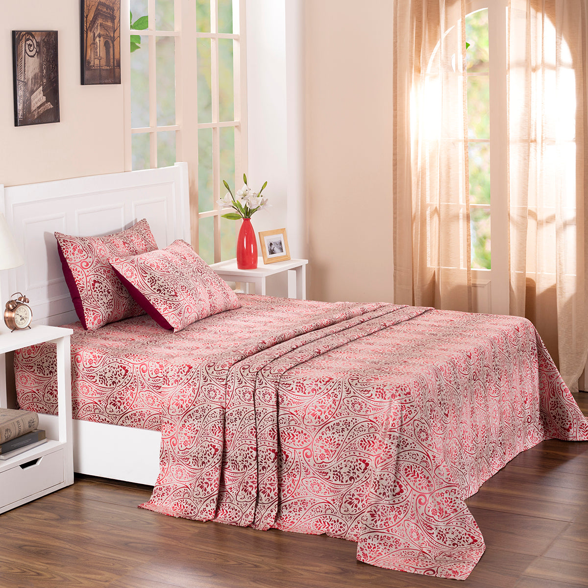 Folklore Transition Ombre Bonanza Printed 100% Cotton Red Ultra Soft Bed Sheet