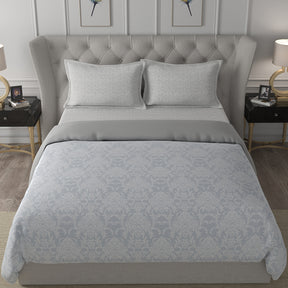 Hermosa Exotic Bouquet Damask Floral Grey Quilt