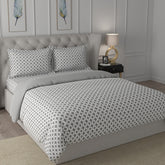 Hermosa Exotic Bouquet Elaine Grey Quilt