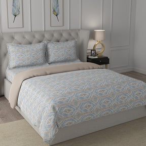 Hermosa Exotic Bouquet Tupack Blue Quilt