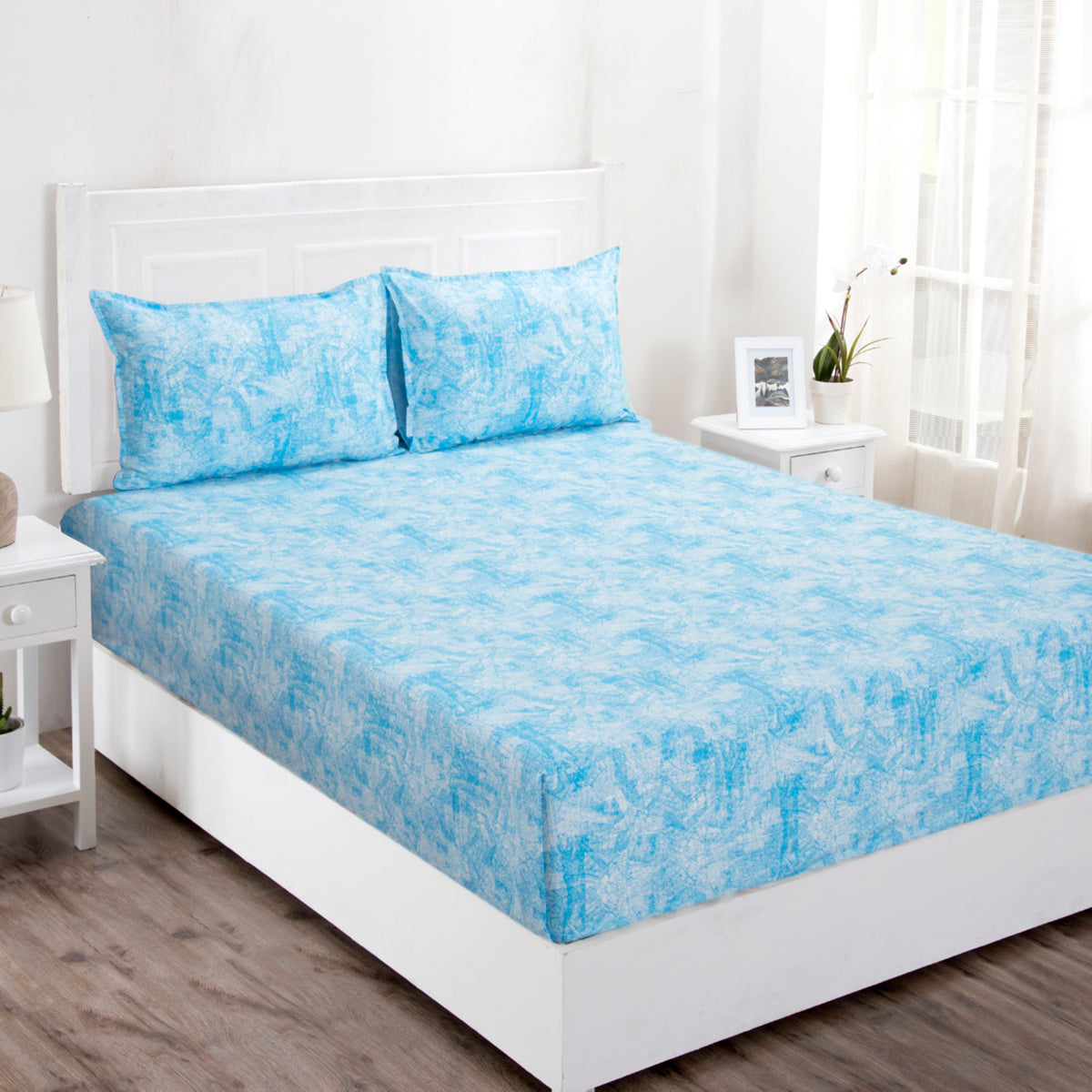 Zephyr Circumvent Printed 144 TC 100% Cotton Blue Bed Sheet