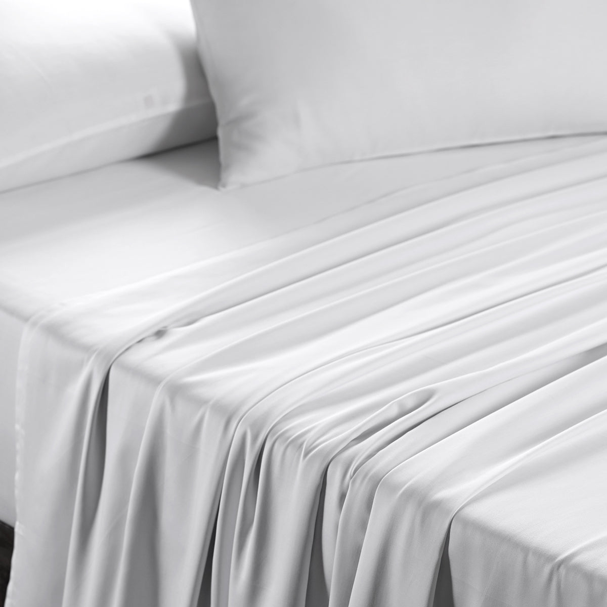 Viola Plain 100% Cotton Sateen White Bed Sheet