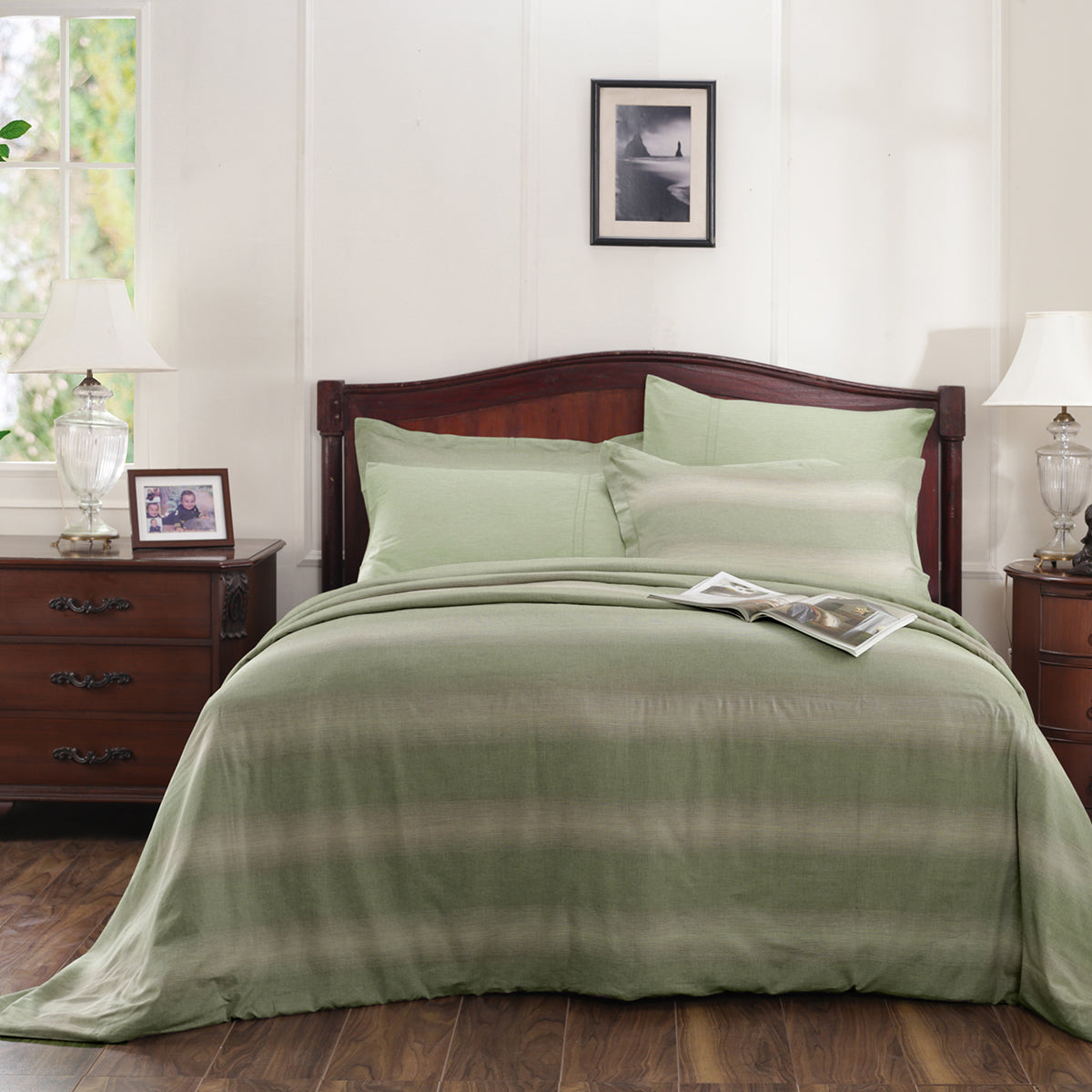 Rhythmic Stripe Reversible Made With Egyptian Cotton Ultra Soft Chameleon Green/Chinchilla Duvet Cover with Pillow Case