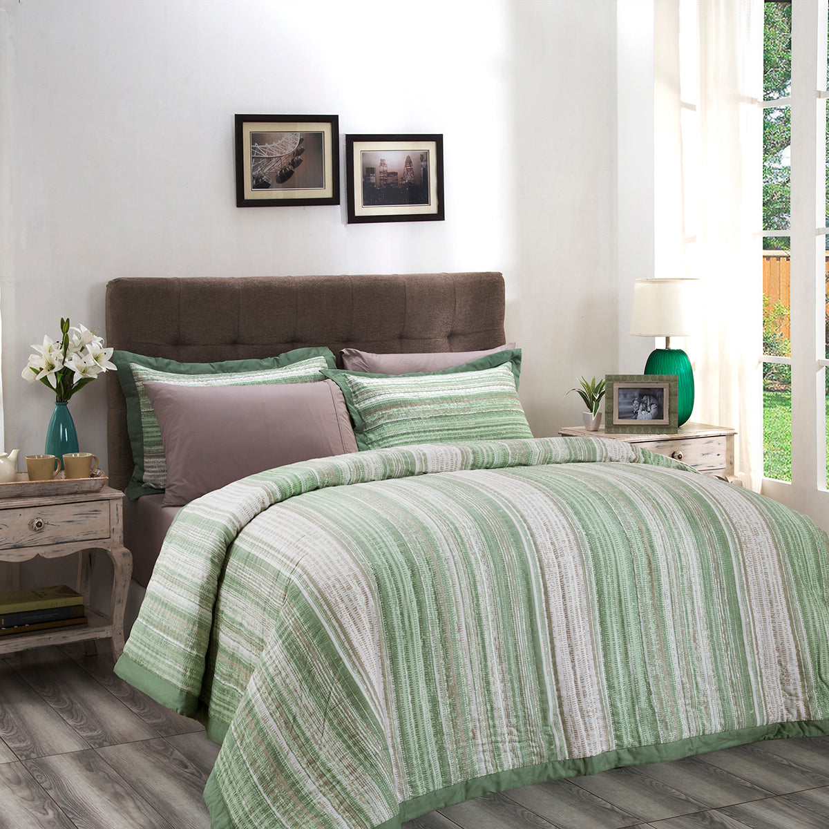 Patina Impression Rugged Stripes Hand Quilted Summer AC Quilt/Quilted Bed Cover/Comforter Green