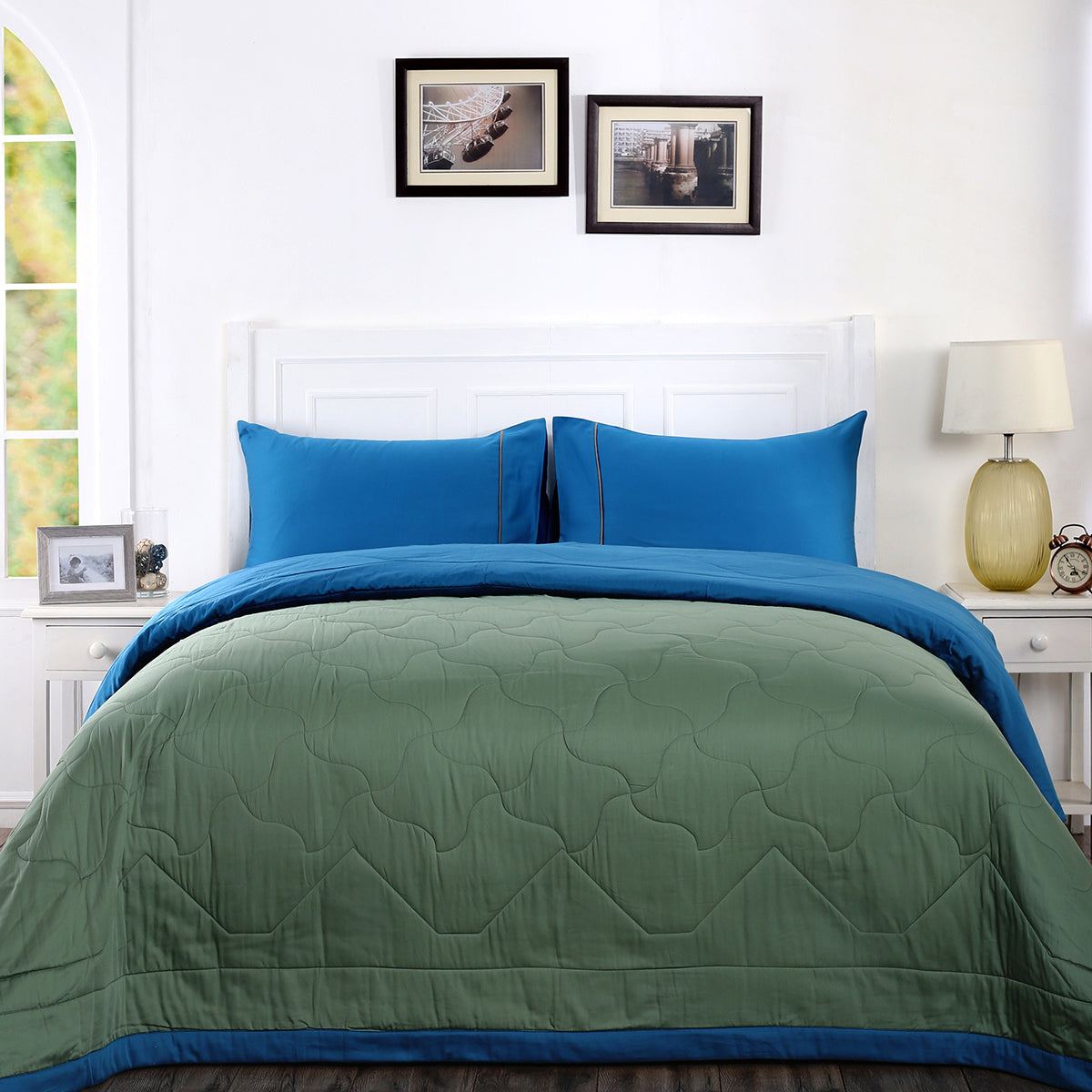 Vincent Reversible Summer AC Quilt/Quilted Bed Cover/Comforter Basil/Mosaic Blue