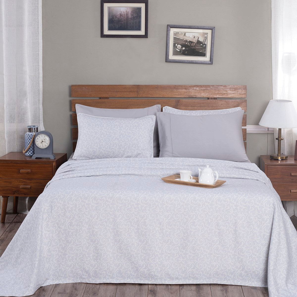 Rustic Clash Classi Essence Grey Printed Bed Cover