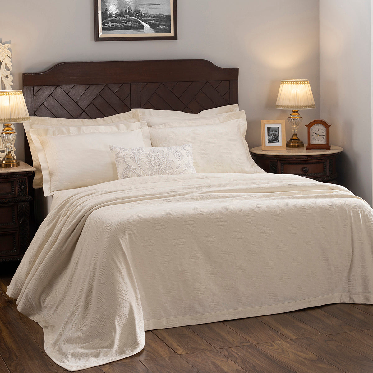 Nostalgic Attire Flip Flop Beige 8PC Bed Cover Set